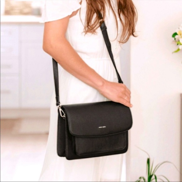 Pixie Mood Zoe Crossbody - Picture 2 of 6